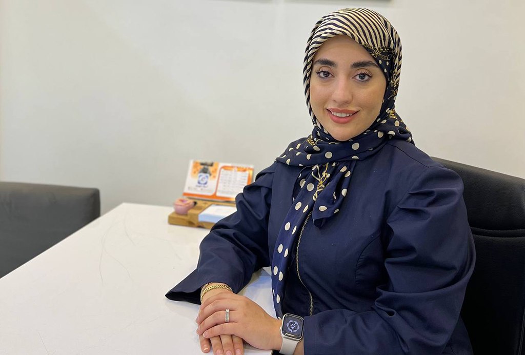 دندانپزشک جراح
معصومه امیری